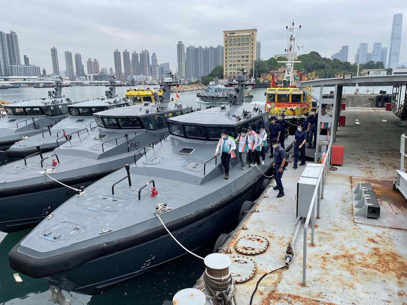 參觀香港海關船隊基地-活動花絮18