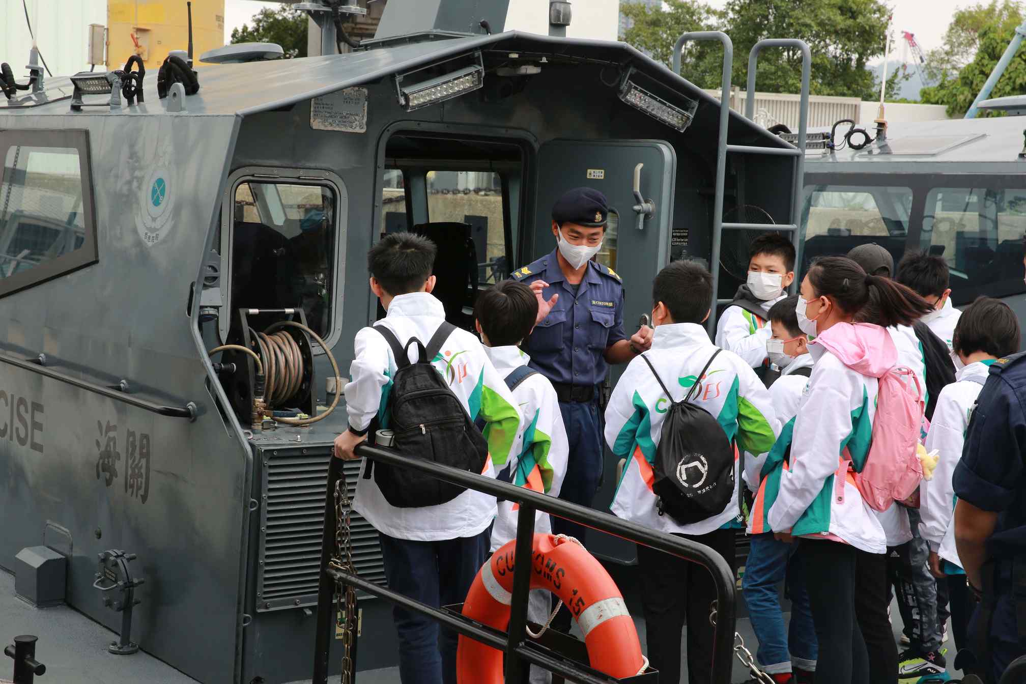 參觀香港海關船隊基地-活動花絮4